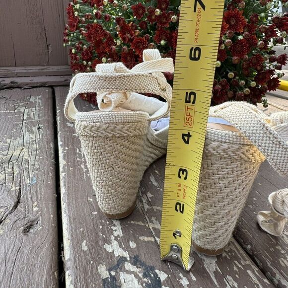 Kelly‎ & Katie Hanah Espadrilles Metallic Wrap  Cream Sandals Women Shoes Size 8 - Picture 13 of 15